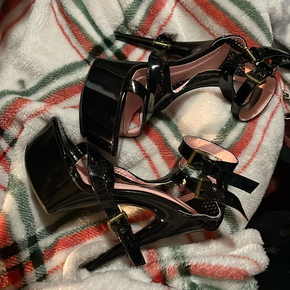 Ellie stripper heels